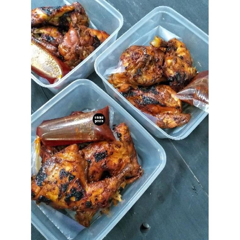 

TERMURAH Ayam Bakar Solo Pedas manis + sambal (1 ekor ayam negri) Frozen food Siap kirim