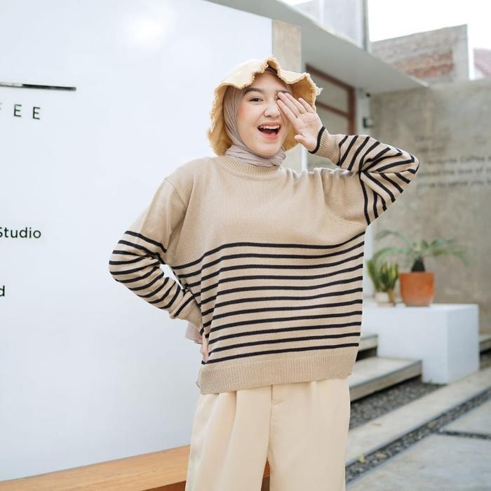 LF Elena Closet GLOW SWEATER Rajut Wanita Simple Kekinian Terbaru 2023 Allsize Knitwear salur Atasan