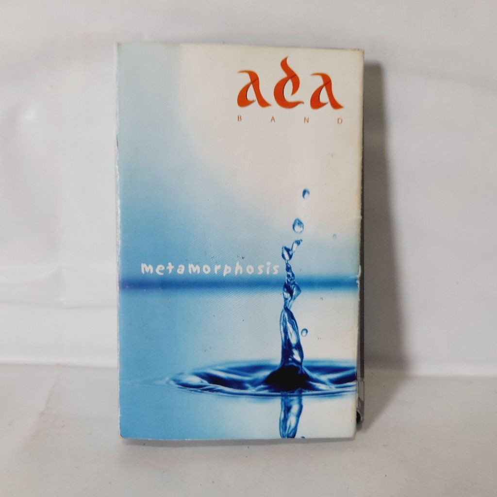 Kaset Ada Band Metamorphosis