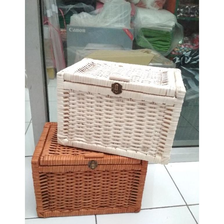 keranjang sepeda,motor,save box dari rotan asli