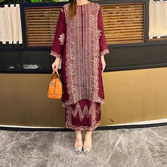 Lausboutique-Iskandar Set-Seri Globe-Setelan Batik Kondangan