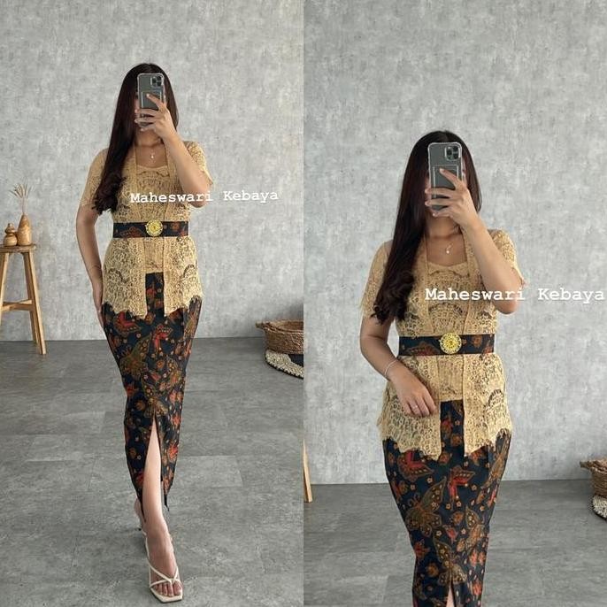 Kebaya Bali Set / Kebaya Modern