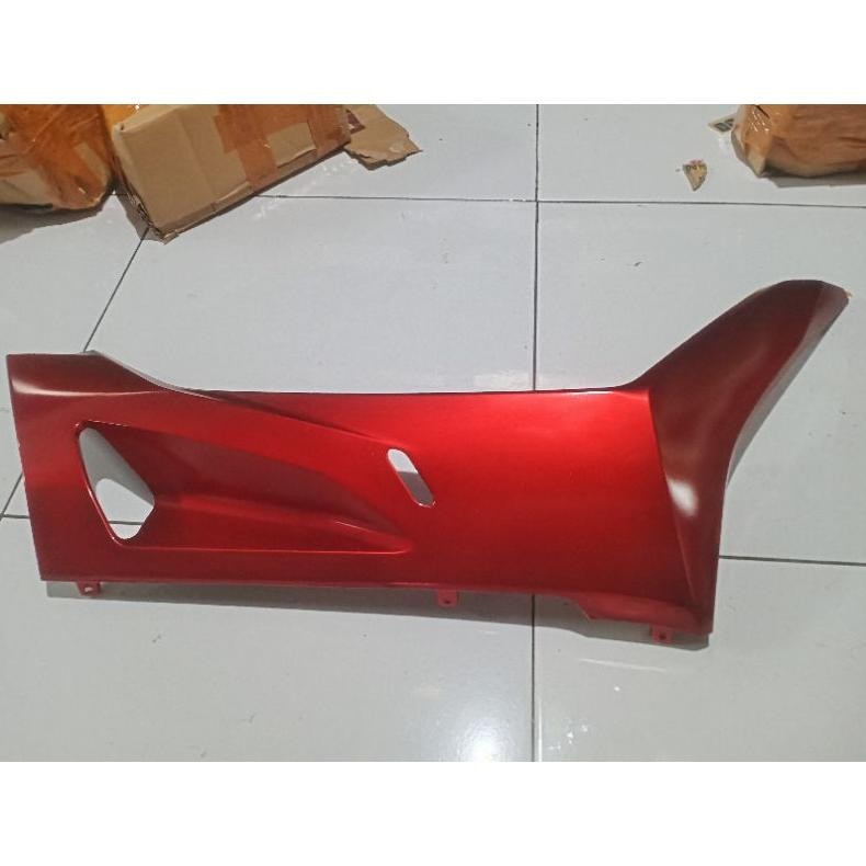 Cover R floor side PCX 160 K1Z merah maroon orinal