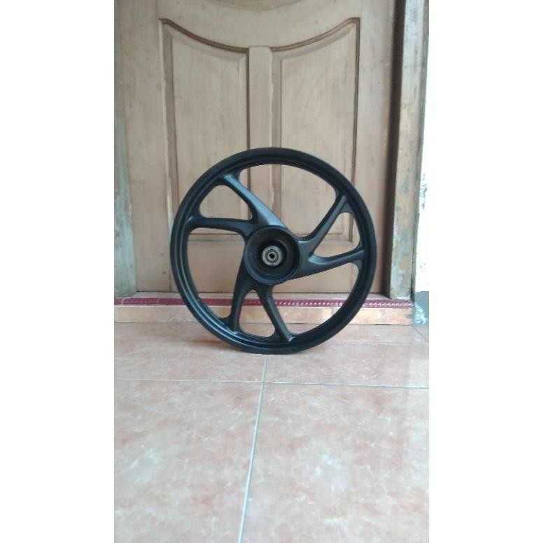 velg belakang revo lama/velg belakang revo old/velg resing honda revo lama orinal
