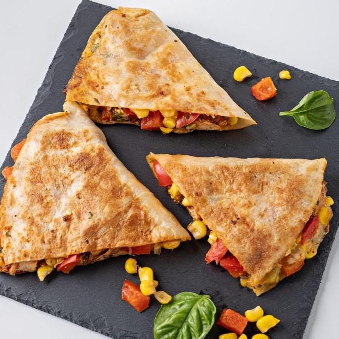 

(Good) Low Calories Chicken Quesadillas. HEALTHY DIET CATERING PREP MEAL