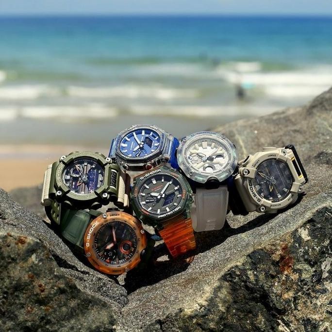 Ready  Casio G-Shock GA-2100HC-2ADR / GShock GA2100HC-2A Hidden Coast