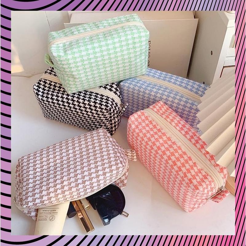 

Cuci Gudang Tempat Pensil Pouch Makeup Dotty Woven Pouch Kosmetik Multifungsi Kotak Pensil Korean Style Lucu Mini PC006 DOTTY HIW-76