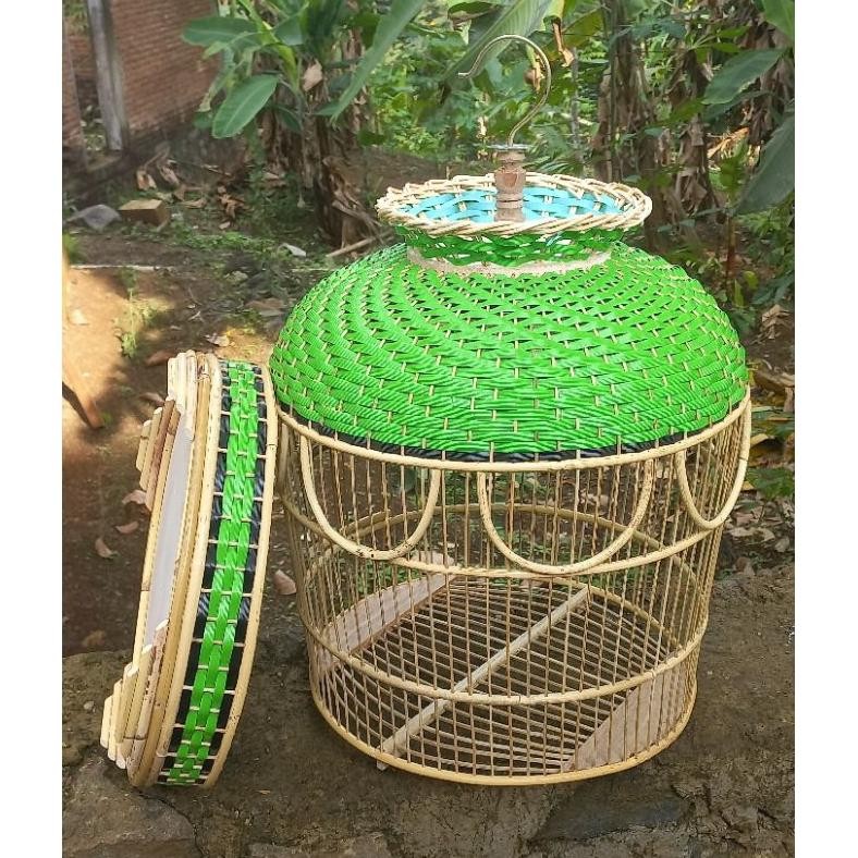 SANGKAR BURUNG//SANGKAR PERKUTUT ROTAN MAHKOTA