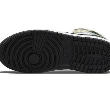 New  Sneaker Wanita Air Jordan 1 Mid Heat Reactive Asli Guarantee