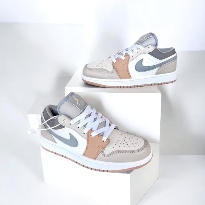 New  Sepatu Nike Air Jordan 1 Low Milan BNIB Original