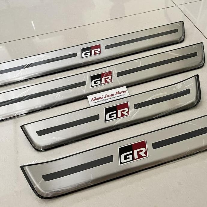 sillplate fortuner gr sport ori