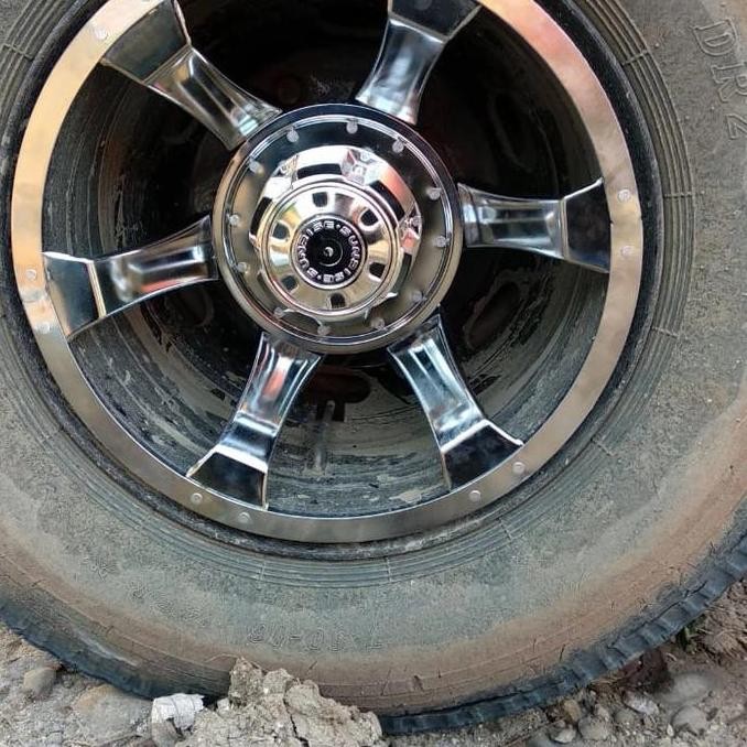 Weldop Truk/Bus Ring 16 Belakang Model Spider Chrome (2pcs)