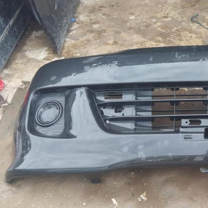 bemper depan Luxio 2013 orinal