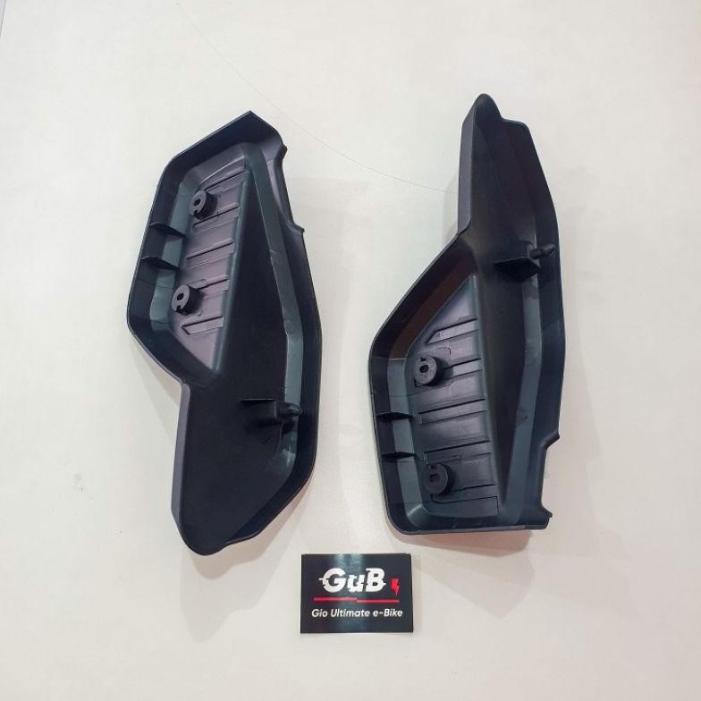 Fue-K5X20 Pijakan Kaki Belakang Uwinfly M60 D8D D60 D70 D65 D75 Original / Footstep Belakang Uwinfly