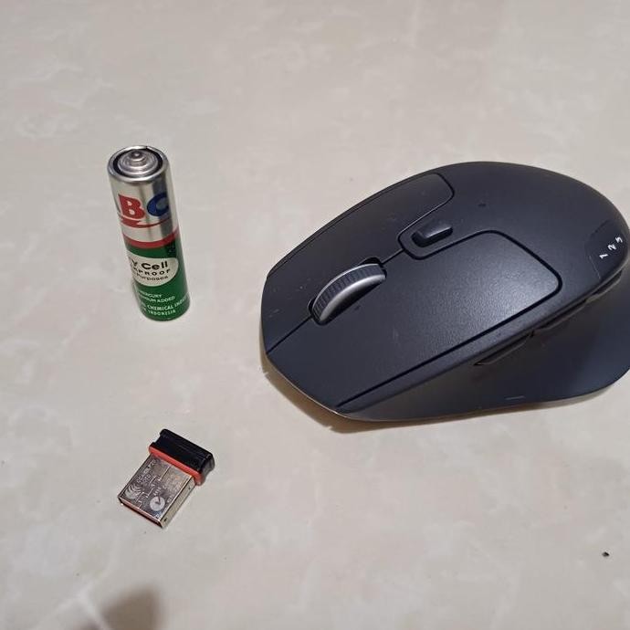 Logitech M720 Triathlon Mouse