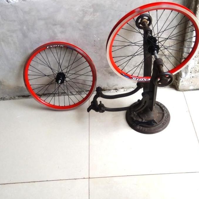 TERBARU rims 20 inch 1 set sudah di setel,pengereman bisa rem discbrake