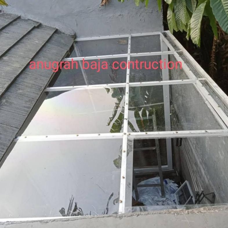 kanopi atap tranparan solar tuff