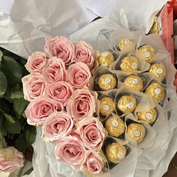 flower box love chocolate / hampers/ hadiah ulang tahun