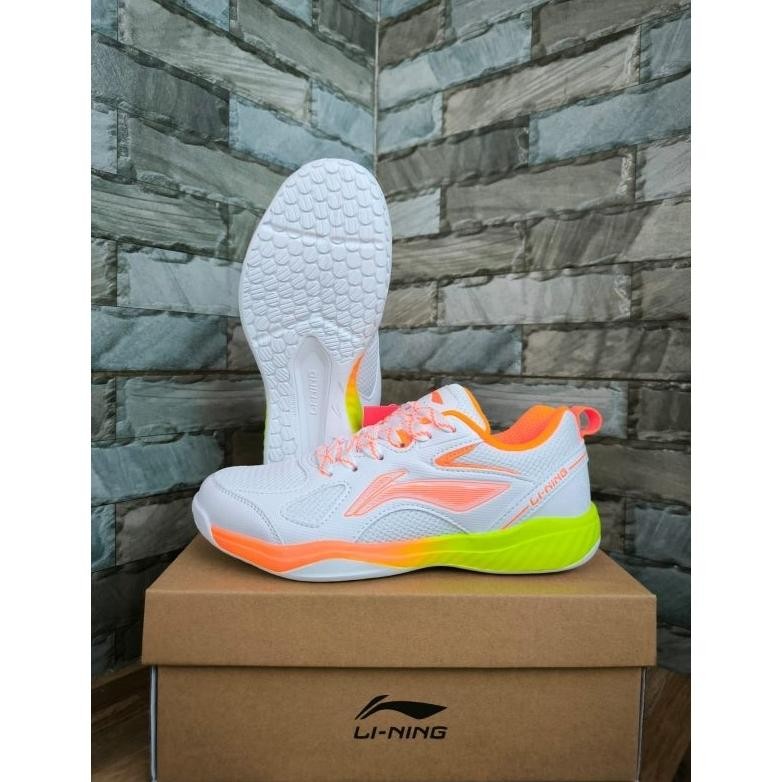 (Terbaru) Sepatu Badminton LINING AERO SPEED ORIGINAL Free Kaos Kaki Terbaru-Sepatu Pria (Terlaris)