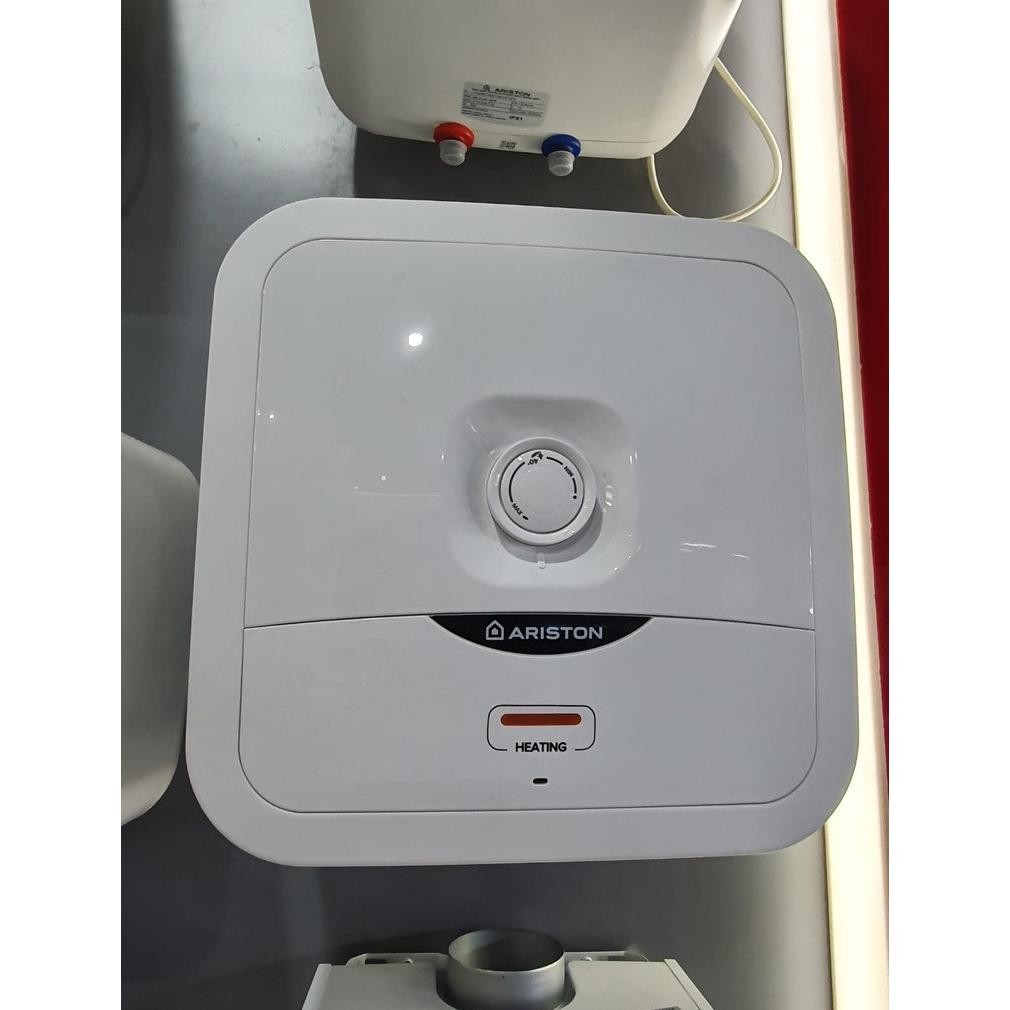 SWALLOWTAIL- ARISTON WATER HEATER LISTRIK 30 LITER LOW WATT AN2B
