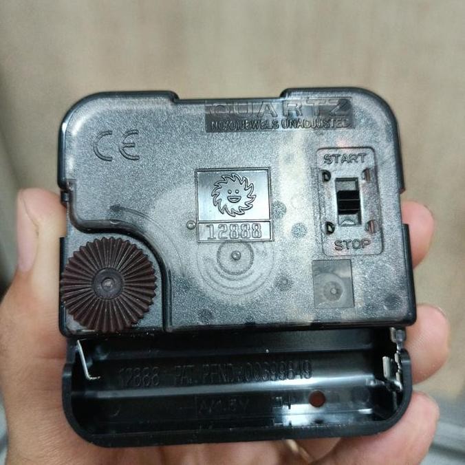 MESIN JAM DINDING MIRADO 12888 ORIGINAL QUARTZ