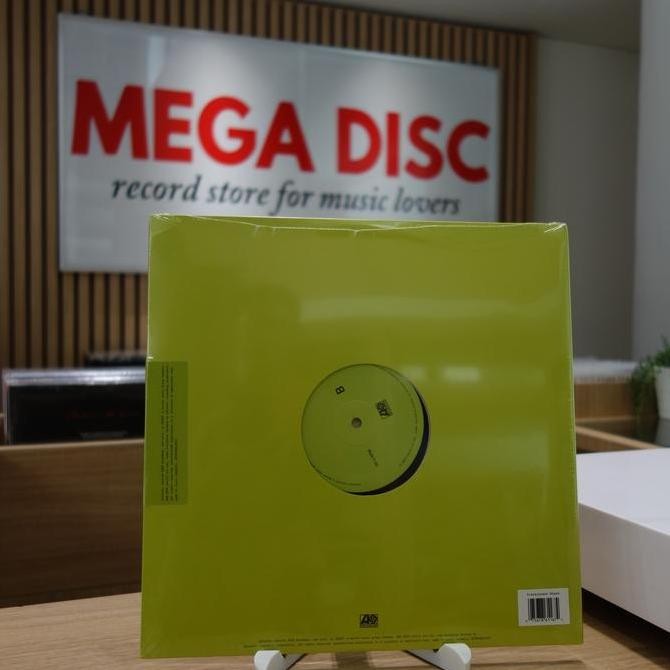 LP Charli XCX - Brat Album Vinyl Piringan Hitam PH Rare Koleksi Original