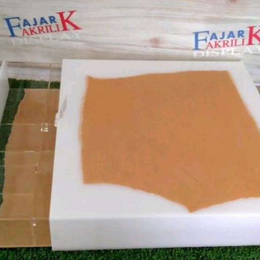 Kotak Uang Kasir Acrylik