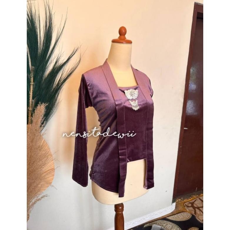 Promo.. Kebaya Bludru Kutubaru - Warna Ungu Taro Gh-56