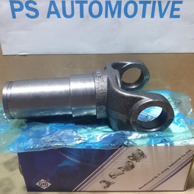 YOKE SLEEVE MITSUBISHI CANTER PS125 TOP MB293010