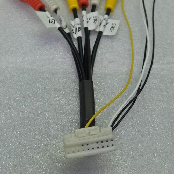 Promo Soket Av In + Video Out + Rca Audio Pajero Clarion Nx 407 Am Cod