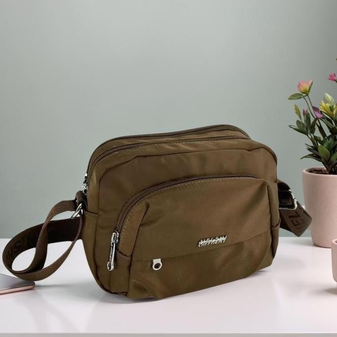 Selempang Buna V9039# Tas Selempang Wanita Bahan Parasut Premium Model ,Cantik Dan Elegan Premium Ka