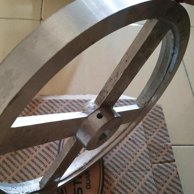 Pulley alumunium pulley bansaw 12 inch pulley gergaji pita