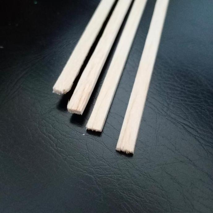 10PCS KAYU BALSA 1,5MM X 10MM X 50CM / 100CM BALSA MAKET BALSA STRIP 1.5MM X 10MM KAYU LIS KAYU MAKE