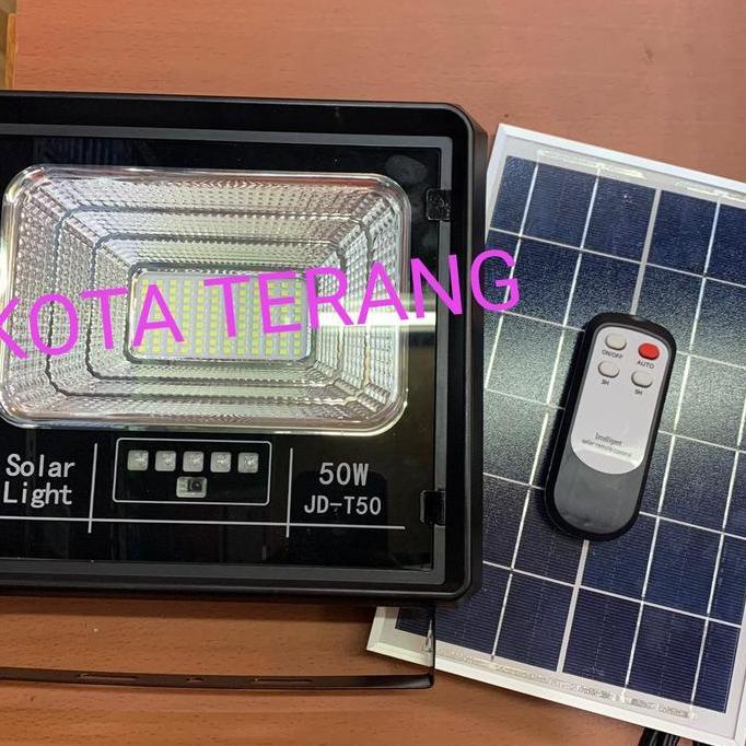 Lampu Sorot Solar Led 40W 40 Watt Tenaga Surya