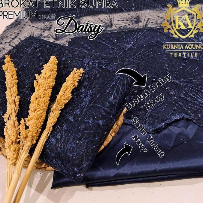 Kain Brokat / Brukat / Bordir / Lace Etnik Premium Motif Daisy warna NAVY Bahan Dress Kebaya Lamaran