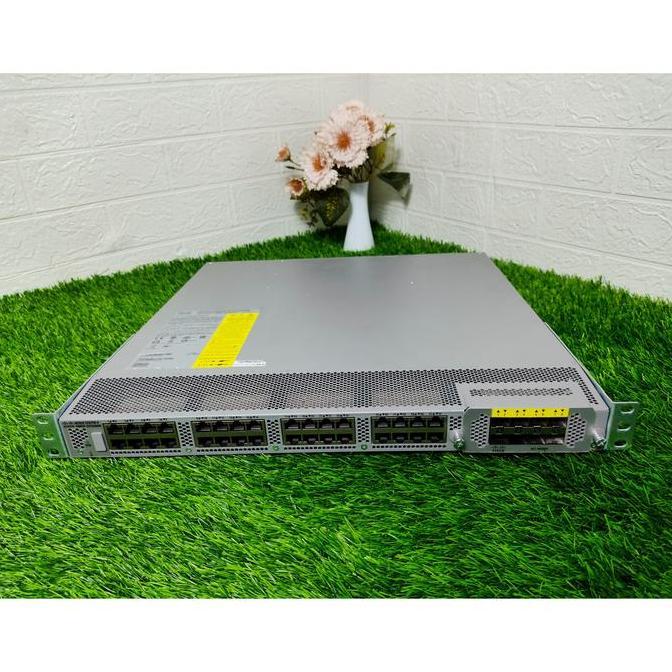 Cisco Nexus 2000 Series N2K-C2232TM-E-10GE Nexus 2232TM-E Fabric Extender 32Port Gigabit dengan Modu