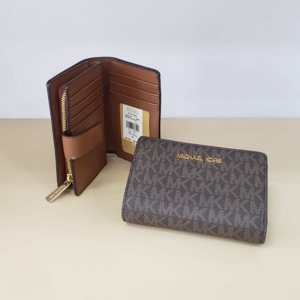 Dompet medium bifold zip wallet