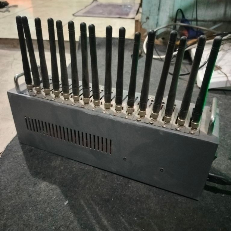 MODEM POOL 16 PROT SYSCOM