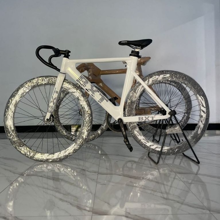 Fixie BXT putih keren, bisa request waran, ukuran