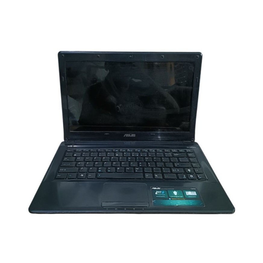 Laptop Asus Model A42N AMD Phenom ll X3 N830 - Mesin Hidup - LCD Mati - RAM 2GB - HARDISK KOSONG -