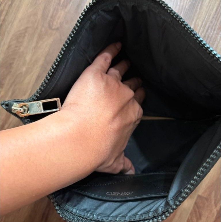 Kenzo Clutch Bag A4 (Original) - Preloved -