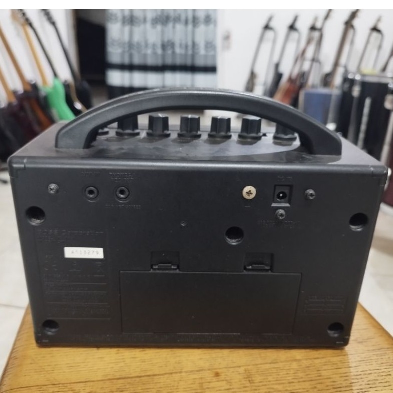 AMPLI GITAR BOSS KATANA MINI BEKAS MULUS