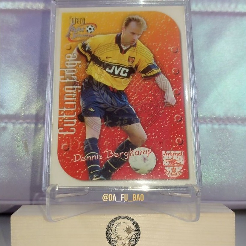 Original Vintage Embossed DENNIS BERGKAMP (Kartu Bertekstur Timbul) Arsenal and Netherland Legend St