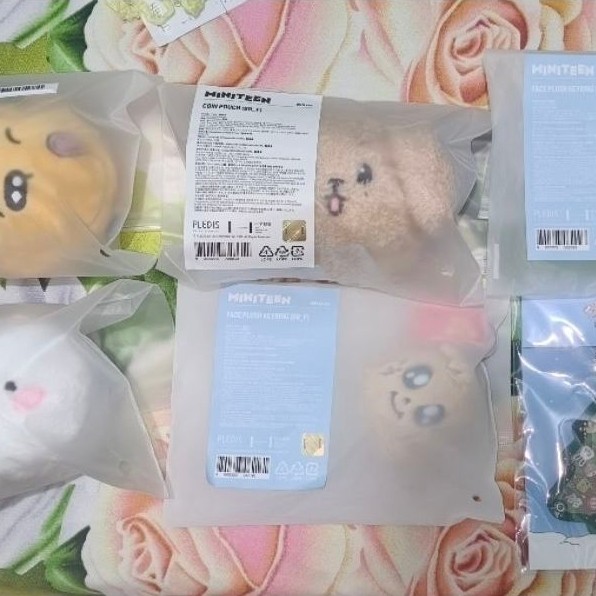 (READY) SEVENTEEN MINITEEN DECOBAND ACRYLIC SHAKER GREEN JEONGHAN FACE KEYRING OFFICIAL MERCH MINITE