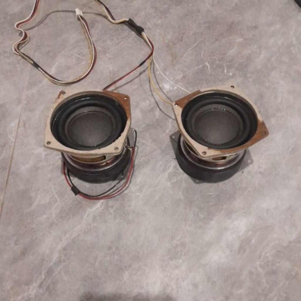 speaker sub wofer bekas polytron magnet besar 15 watt 3"