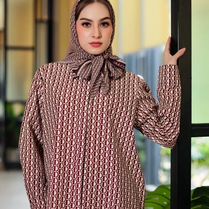 DONNA PRIVE-JOVANKASHIRT