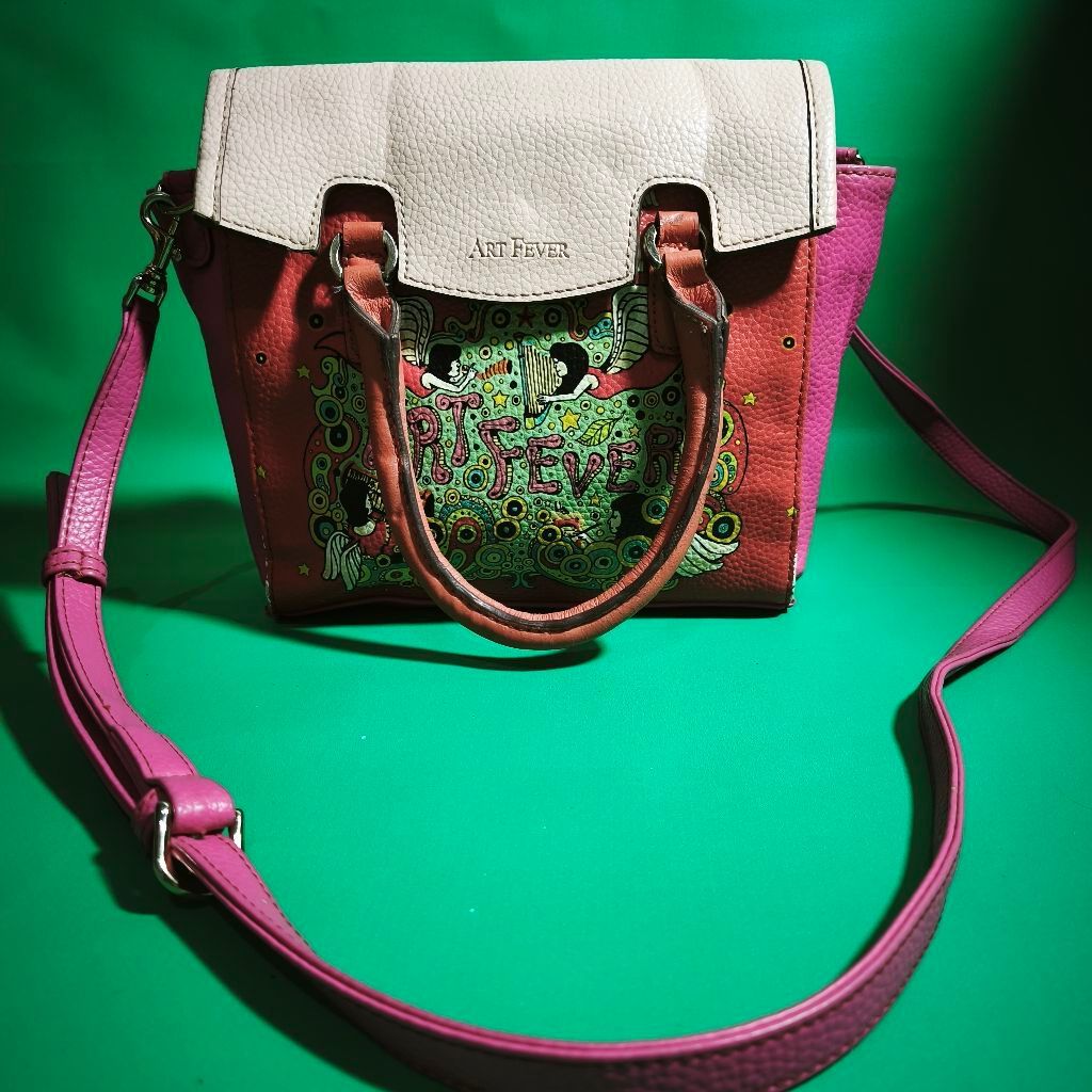 Tas Hand Bag Sling Bag Brera Art Fever Preloved