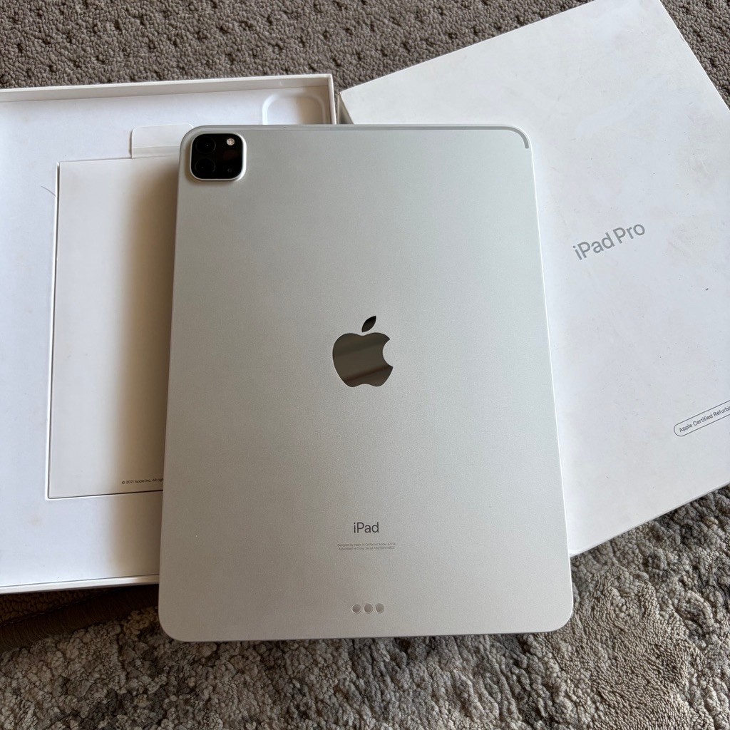 iPad Pro 2020 256gb 11inch Silver eks Inter Fullset Wifi Only