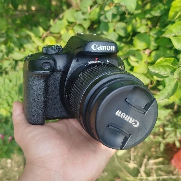 Kamera Canon 3000d