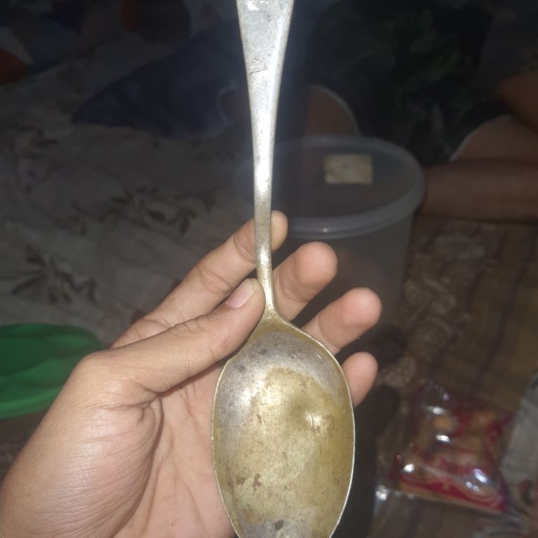 sendok lapis perak